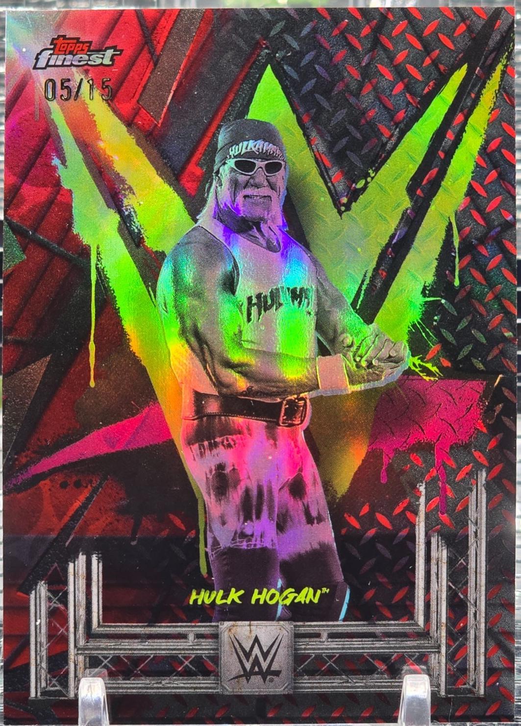 Hulk Hogan™ [Red Black Vapor Refractor] #185