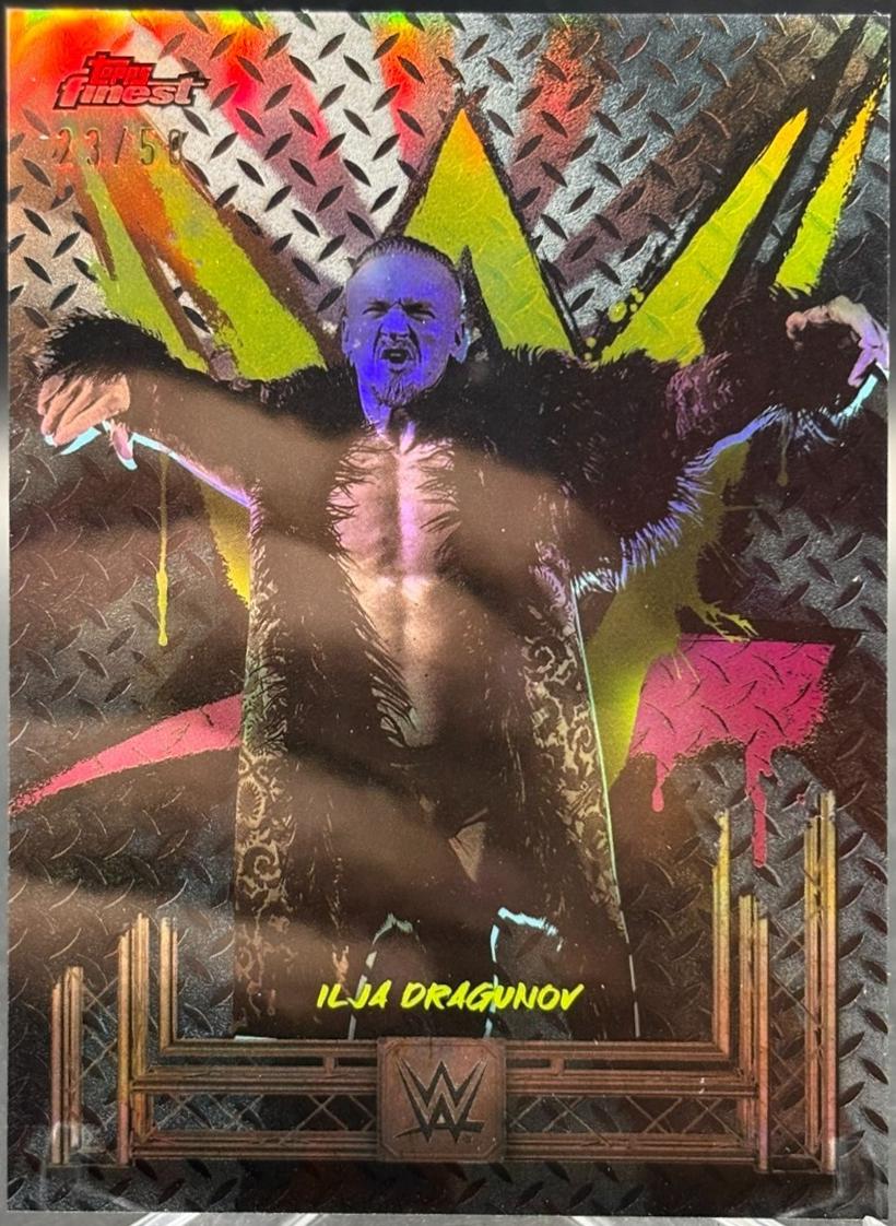 Ilja Dragunov [Black Refractor] #48