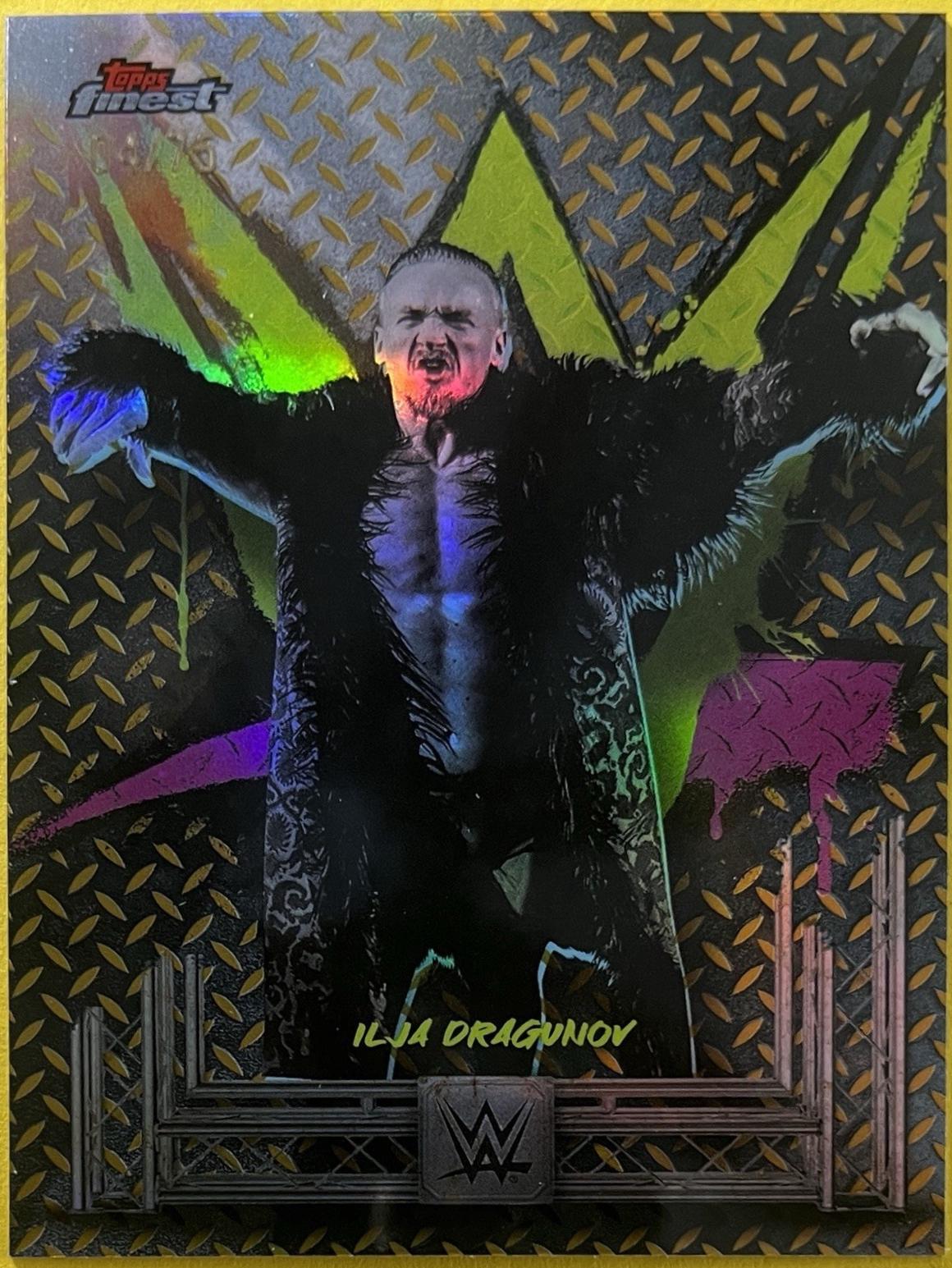Ilja Dragunov [Gold Refractor] #48