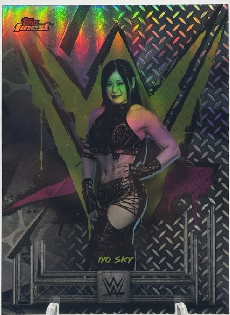 Iyo Sky [Refractor] #118
