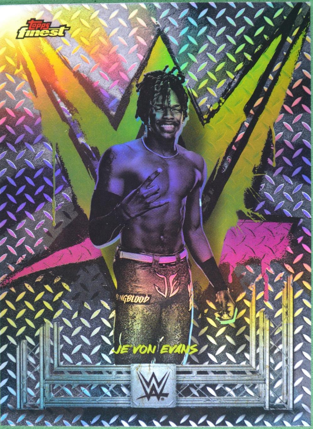 Je'Von Evans [Refractor] #15