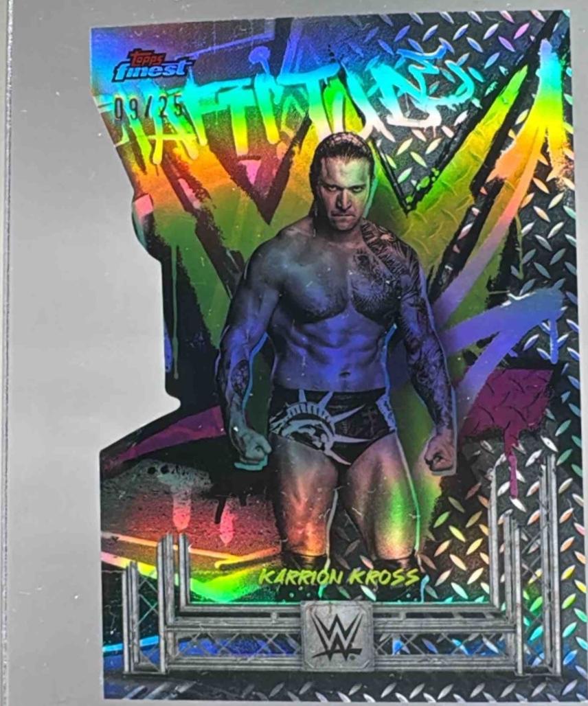 Karrion Kross [Die-Cut Refractor] #235