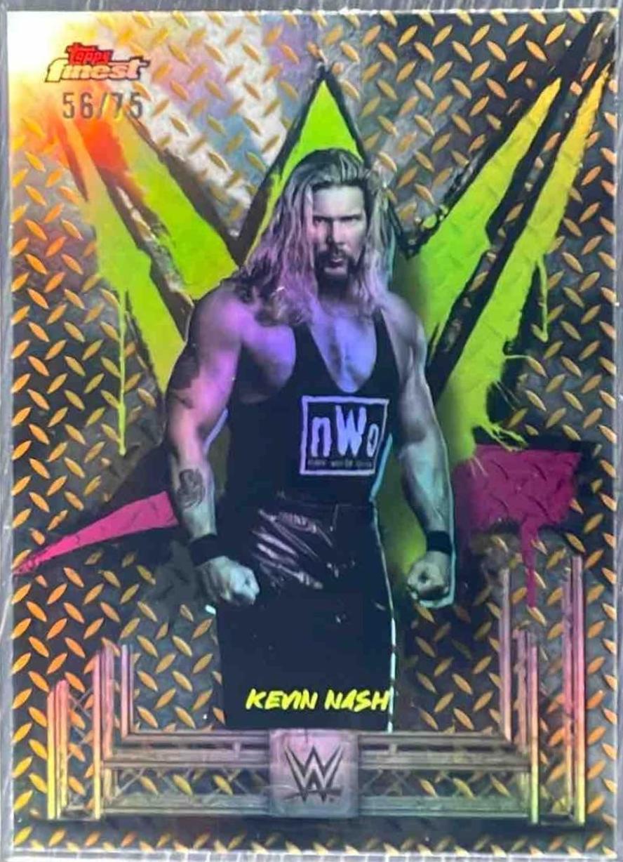 Kevin Nash [Gold Refractor] #17