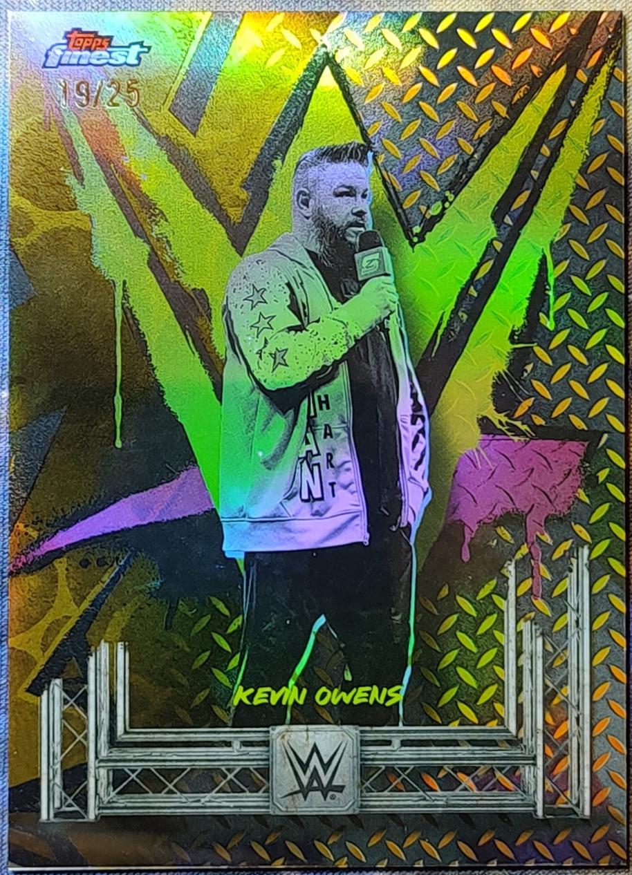 Kevin Owens [Gold Refractor] #138