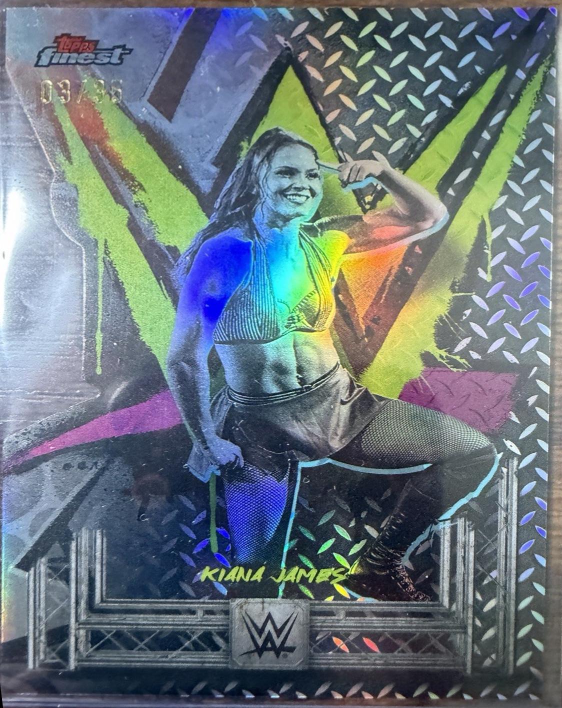 Kiana James [Die-Cut Refractor] #149