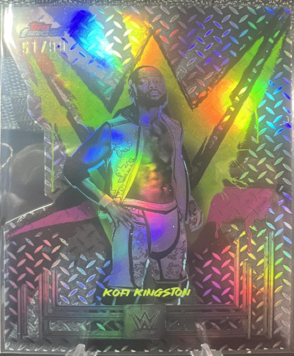 Kofi Kingston [Die-Cut Refractor] #42
