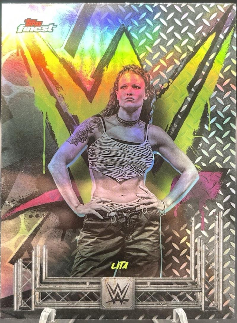 Lita [Refractor] #114