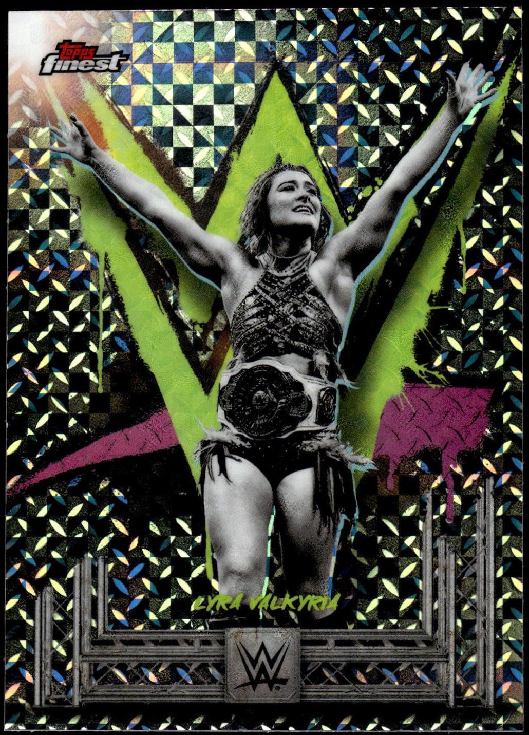 Lyra Valkyria [Checkerboard Refractor] #49