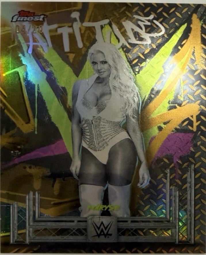 Maryse [Gold Refractor] #243