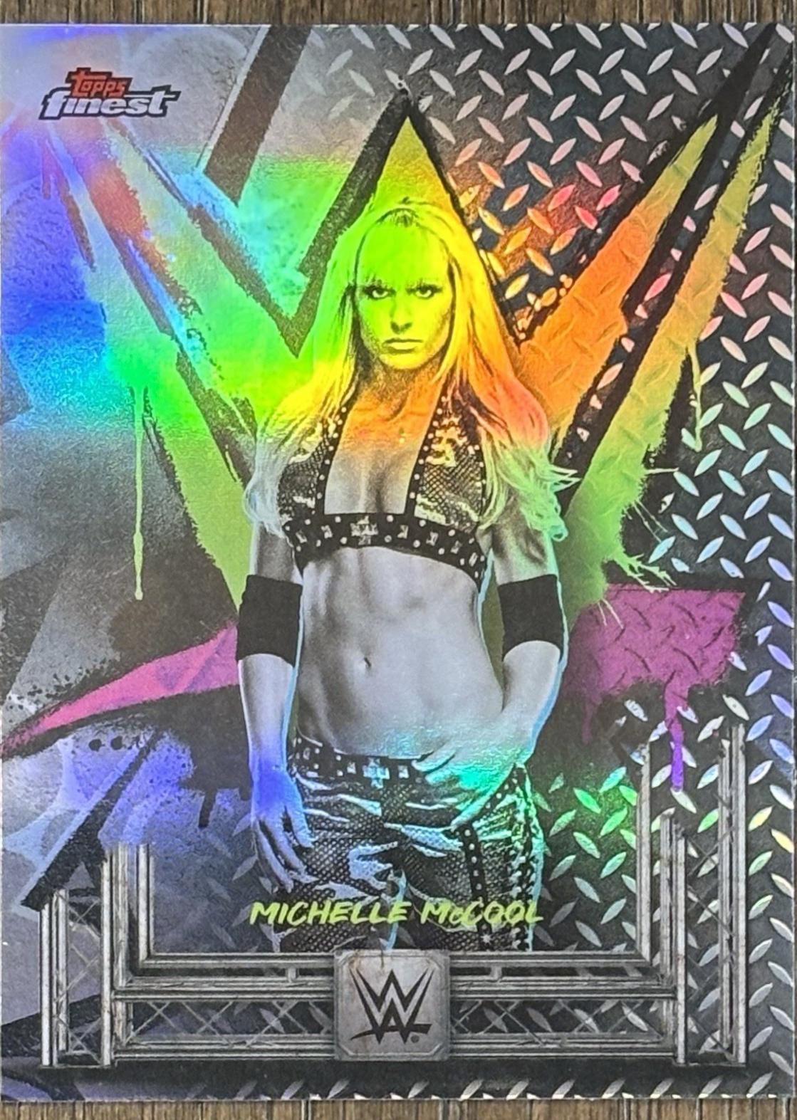 Michelle McCool [Refractor] #111