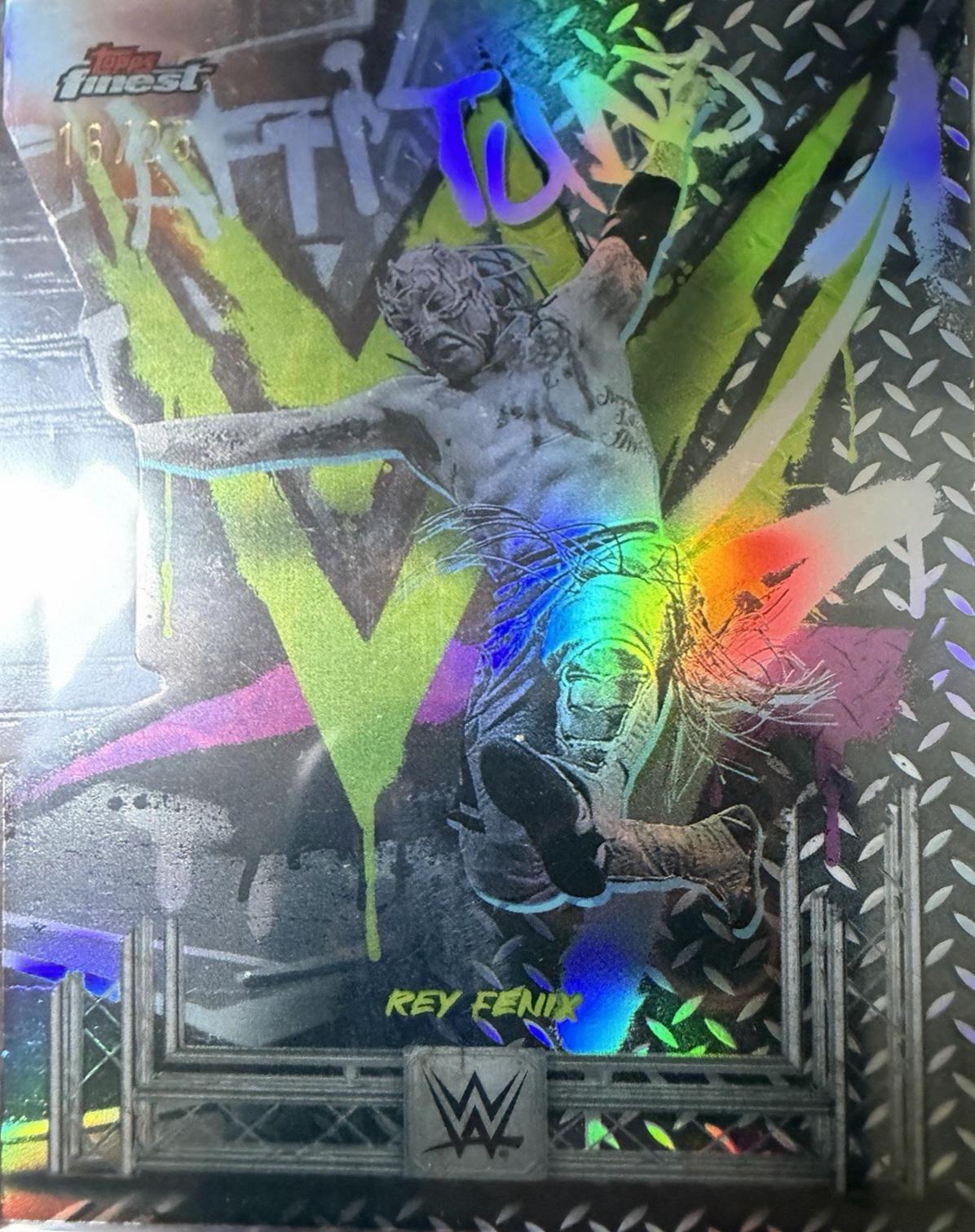 Rey Fenix [Die-Cut Refractor] #239