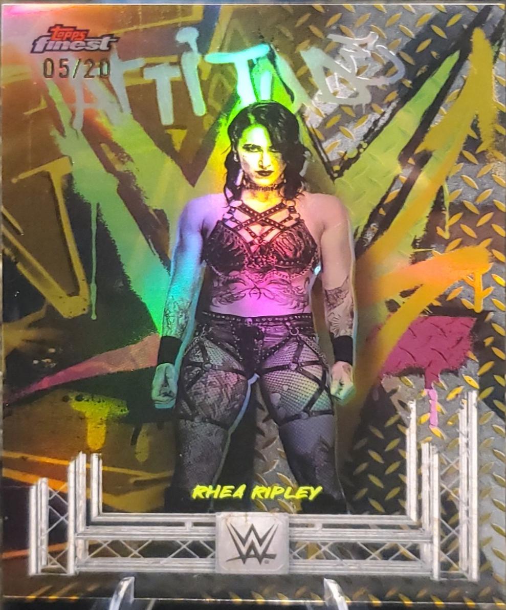 Rhea Ripley [Gold Refractor] #260