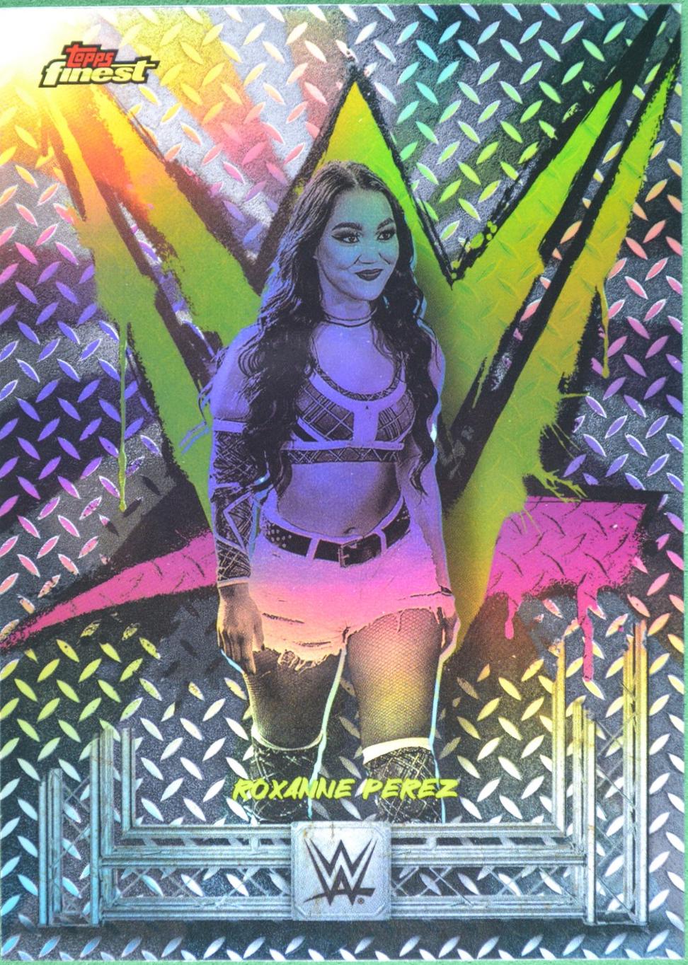 Roxanne Perez [Refractor] #53
