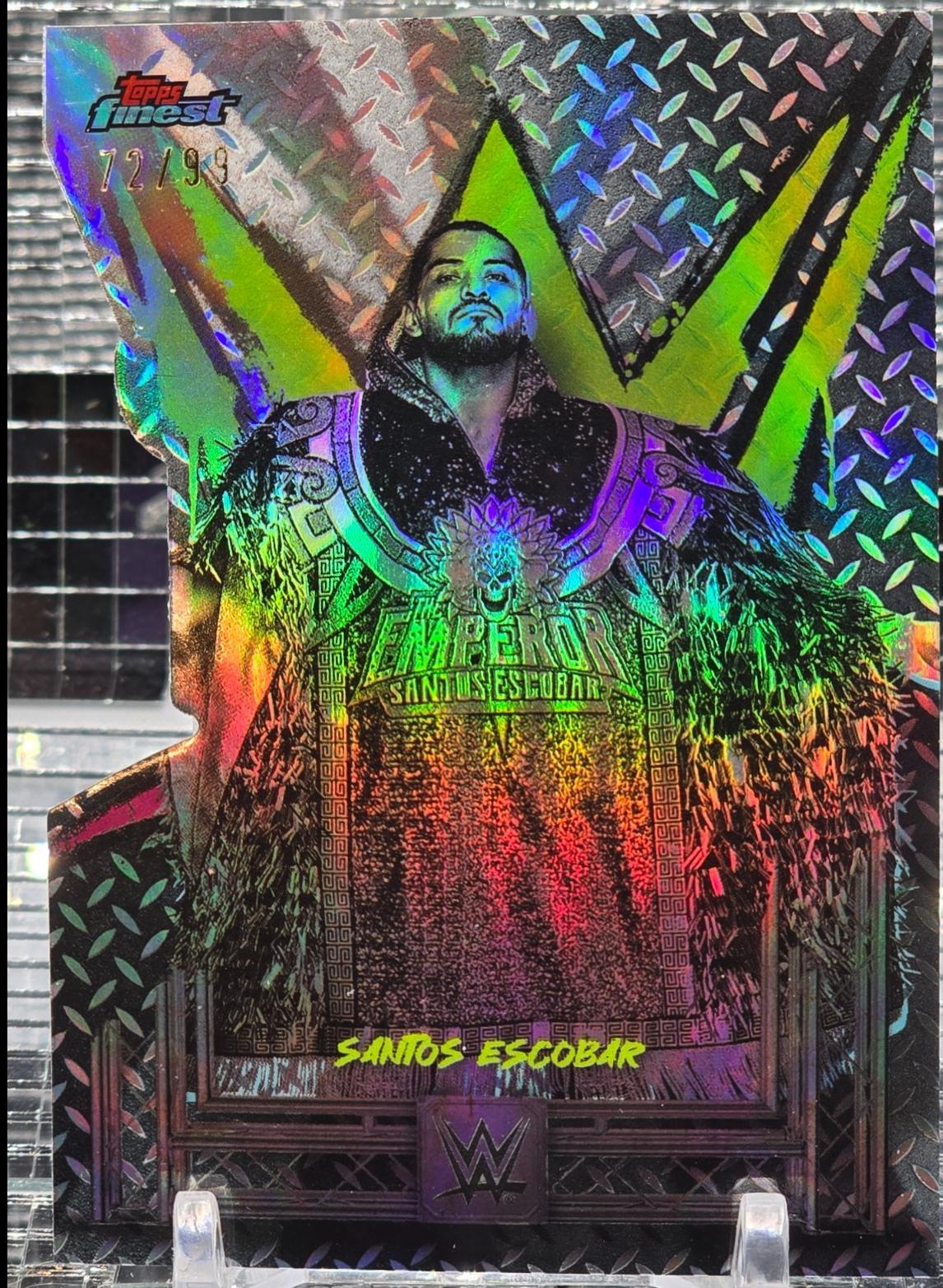 Santos Escobar [Die-Cut Refractor] #36