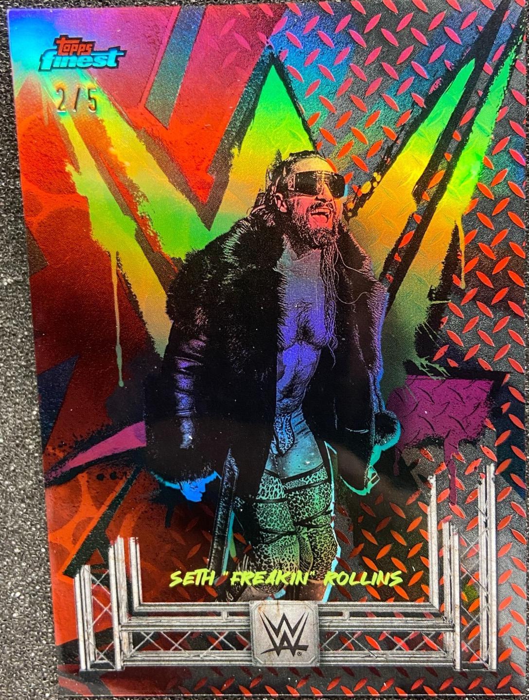 Seth Freakin Rollins [Red Refractor] #150