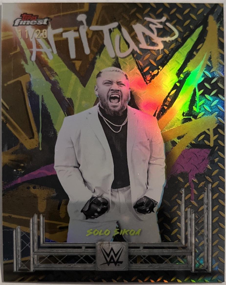 Solo Sikoa [Gold Refractor] #297