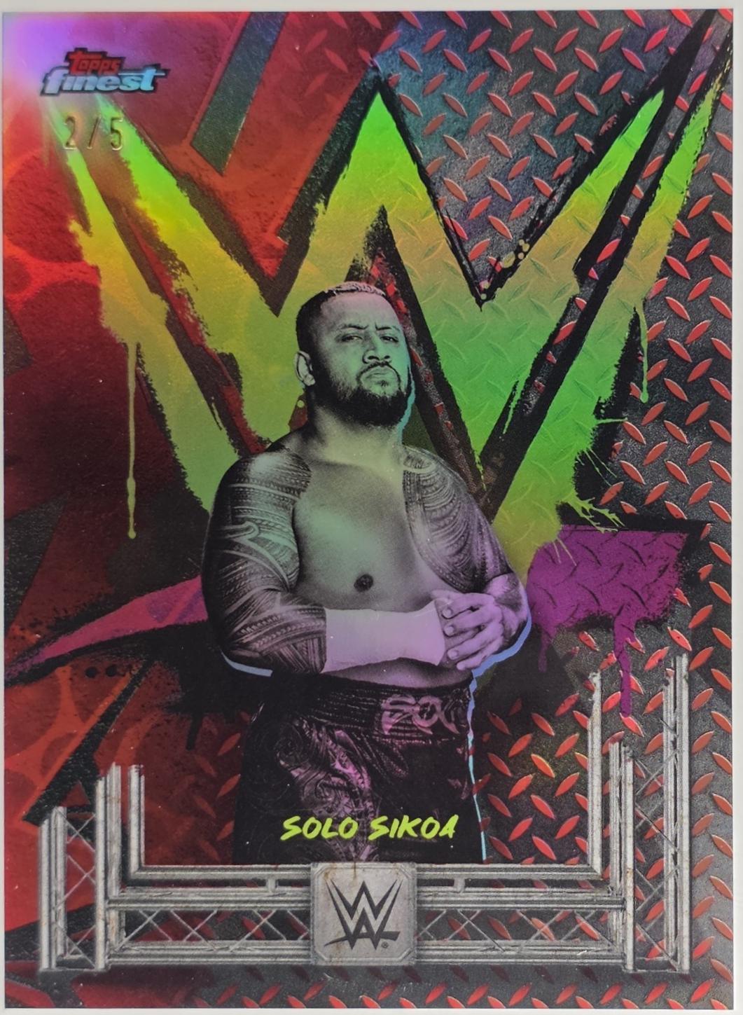 Solo Sikoa [Red Refractor] #128