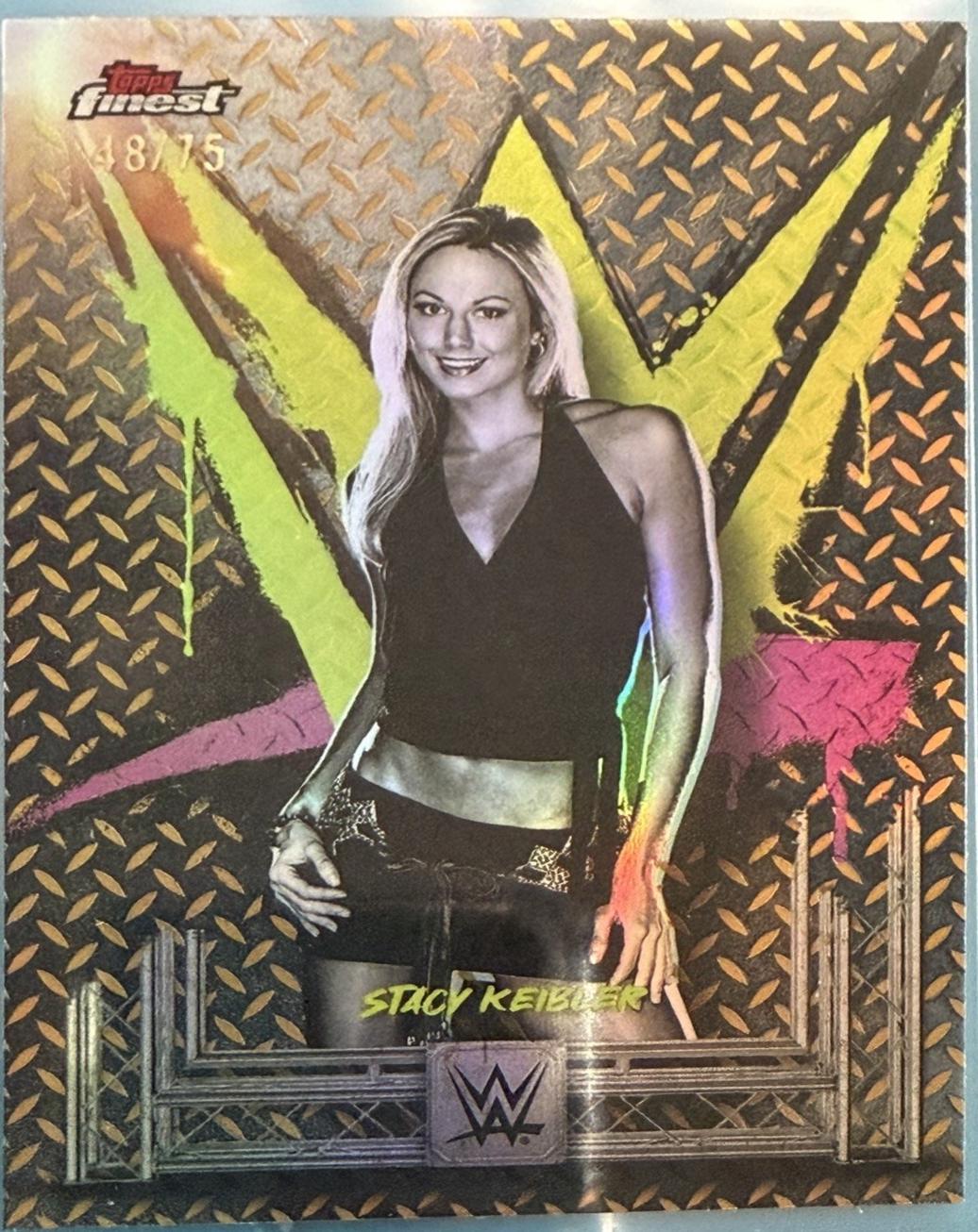 Stacy Keibler [Gold Refractor] #95
