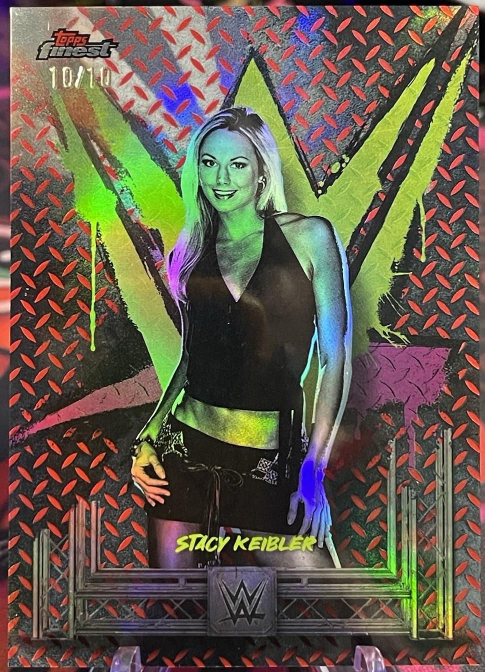 Stacy Keibler [Red Refractor] #95