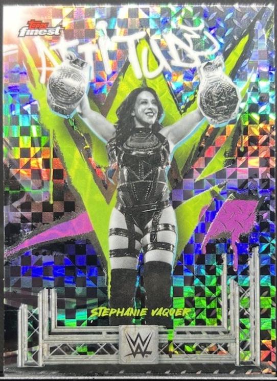 Stephanie Vaquer [Checkerboard Refractor] #247