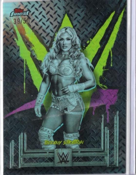 Tiffany Stratton [Black Refractor] #93