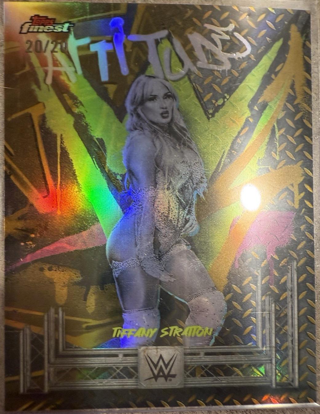 Tiffany Stratton [Gold Refractor] #293