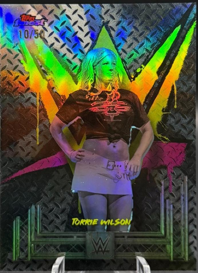 Torrie Wilson [Black Refractor] #84