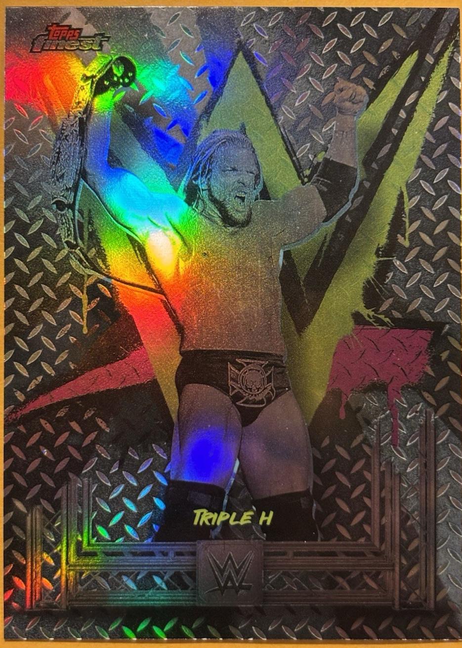 Triple H [Refractor] #21