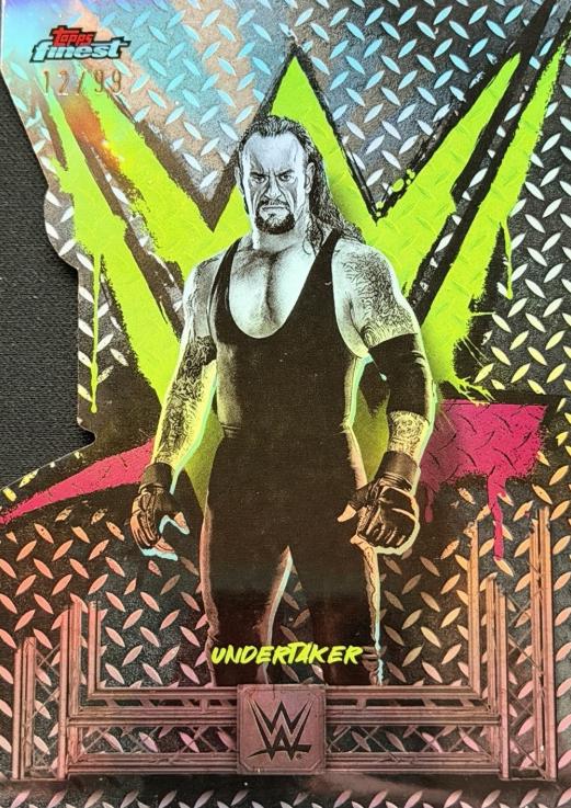 Undertaker [Die-Cut Refractor] #87