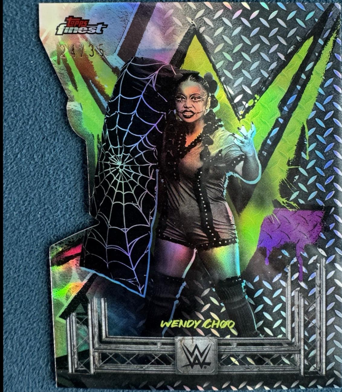 Wendy Choo [Die-Cut Refractor] #164