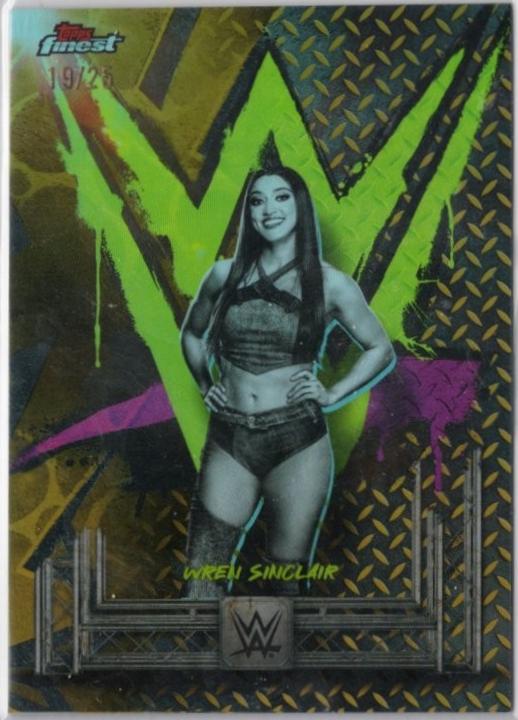 Wren Sinclair [Gold Refractor] #155