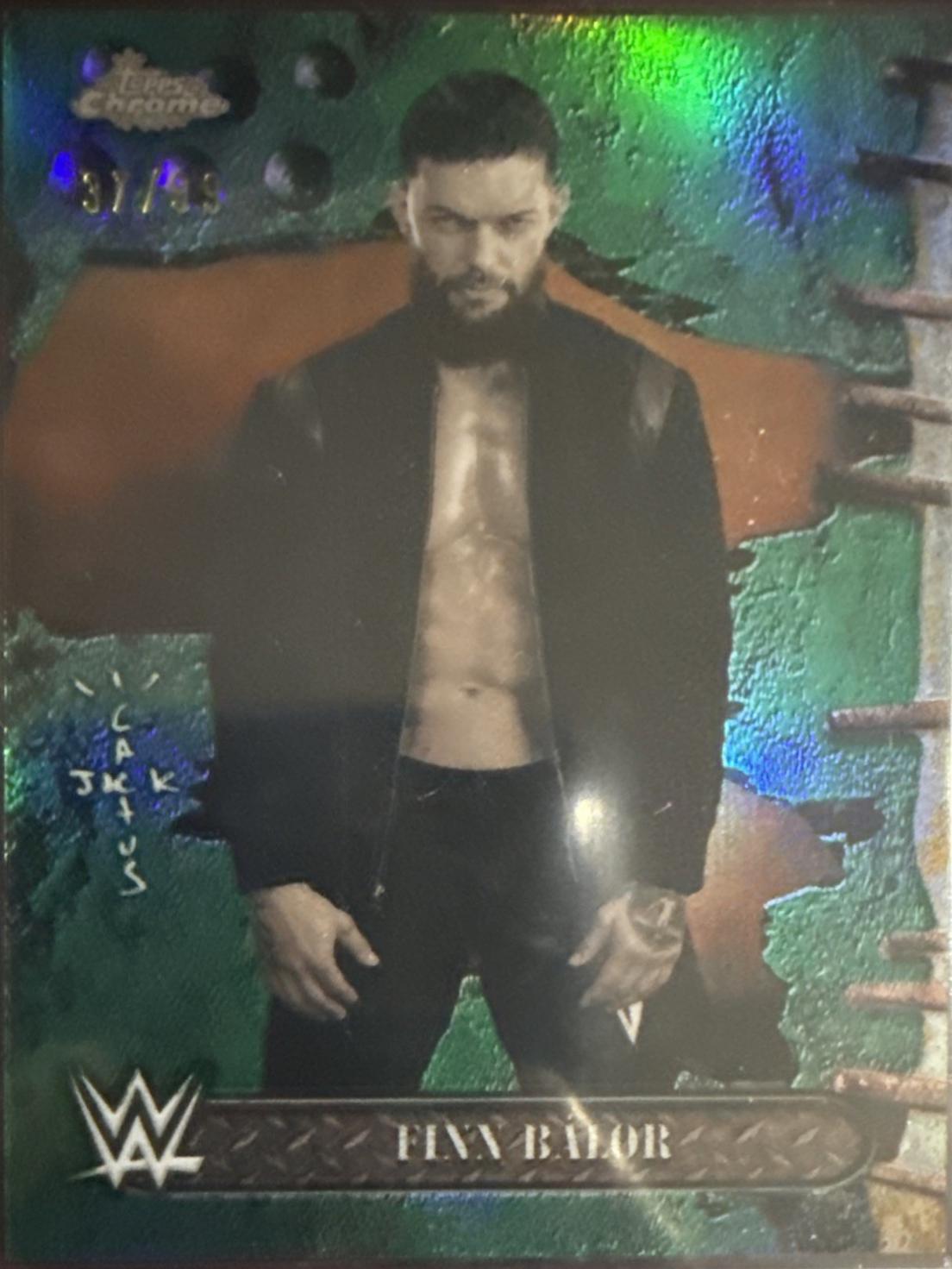 Finn Balor [Green Refractor] #43