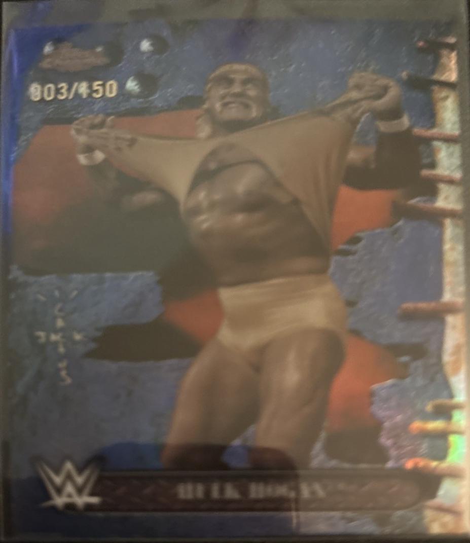 Hulk Hogan™ [Blue Refractor] #60
