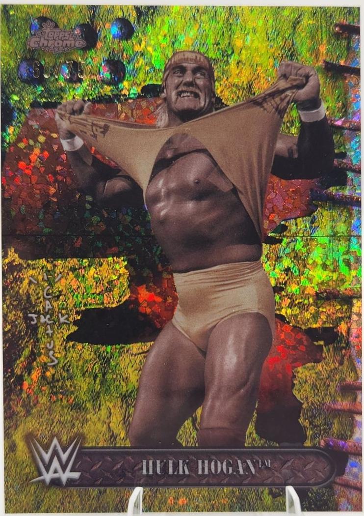 Hulk Hogan™ [Yellow Mini Diamonds Refractor] #60