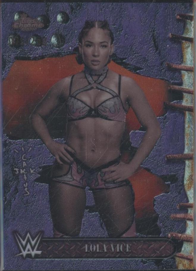 Lola Vice [Purple Refractor] #45