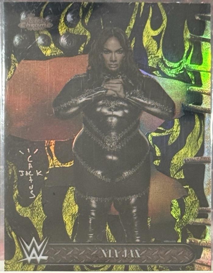 Nia Jax [Black Refractor] #13