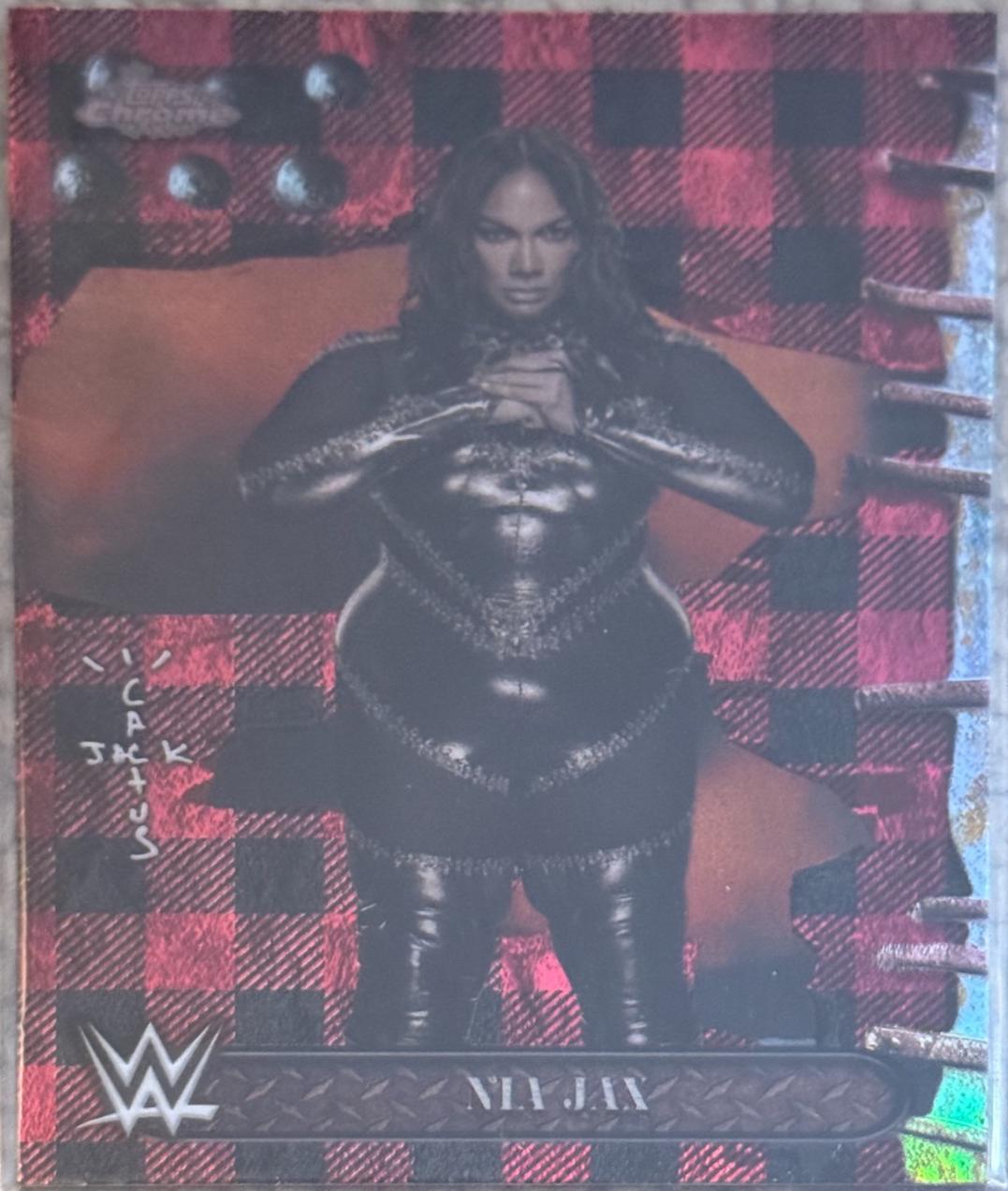 Nia Jax [Refractor] #13