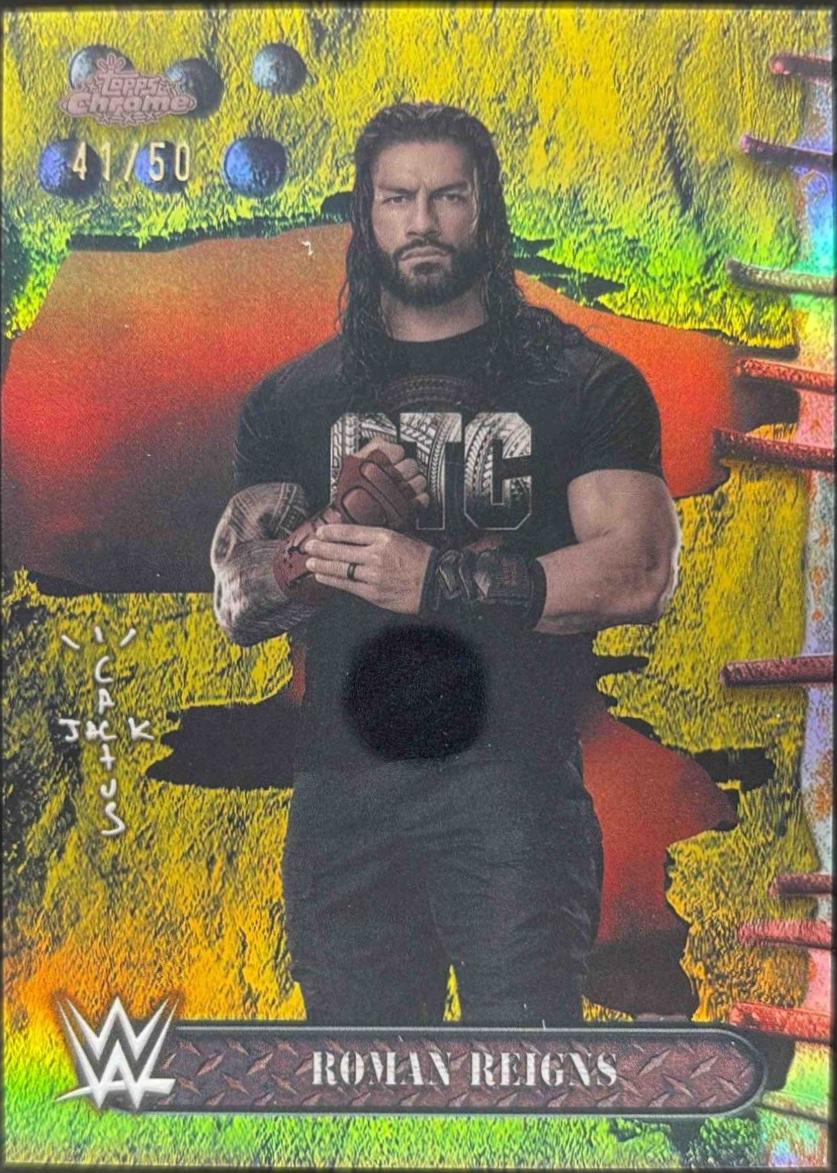 Roman Reigns [Gold Refractor] #25