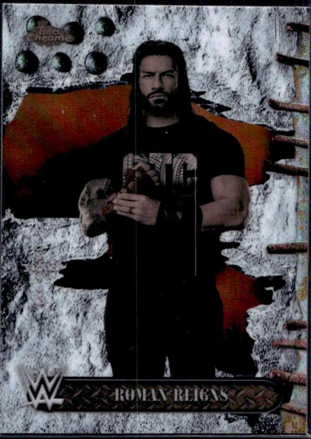 Roman Reigns [White Refractor] #25