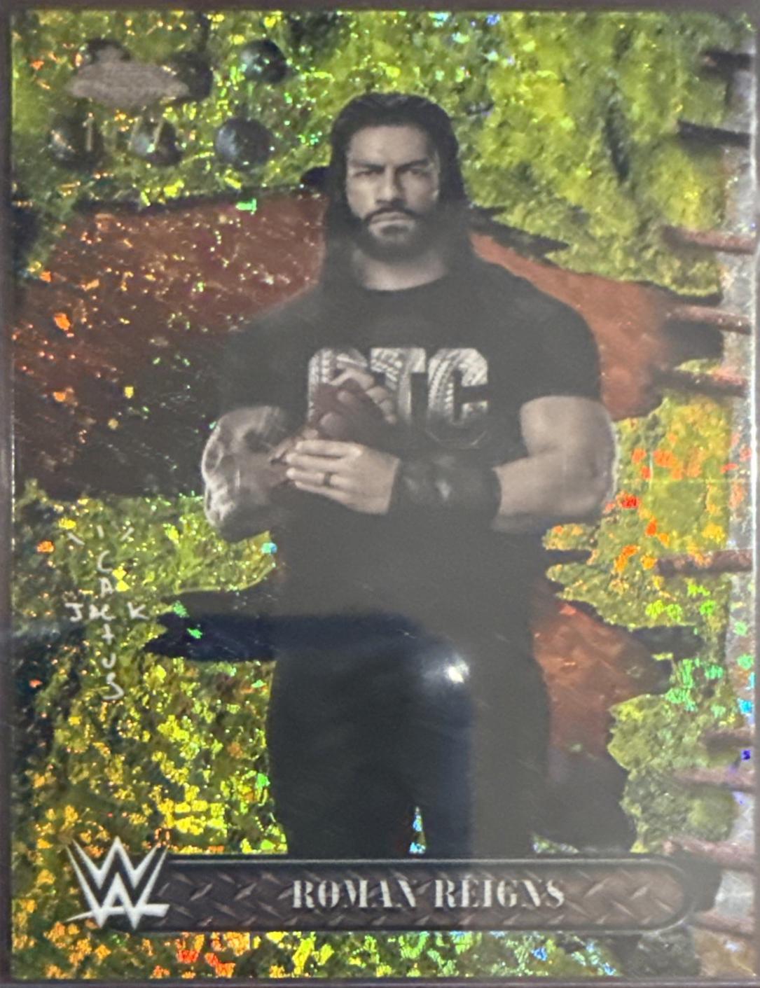Roman Reigns [Yellow Mini Diamonds Refractor] #25