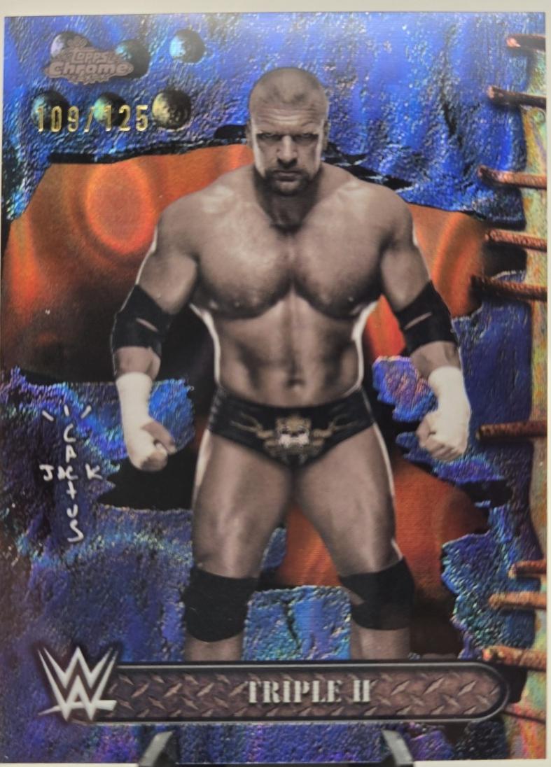 Triple H [Blue Sonar Refractor] #30