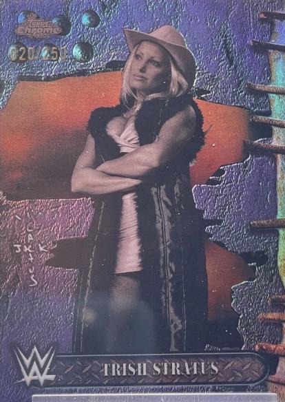 Trish Stratus [Purple Refractor] #9