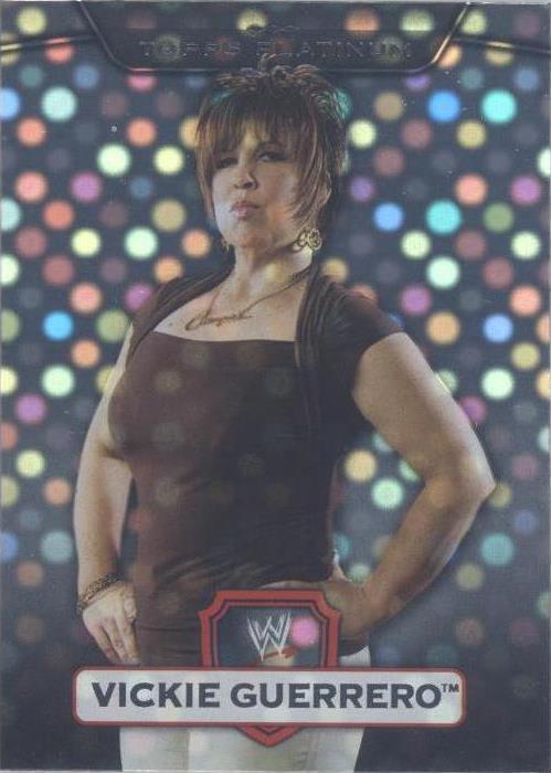 Vickie Guerrero [Xfractor] #120