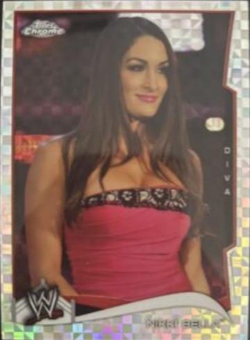 Nikki Bella [Xfractor] #35