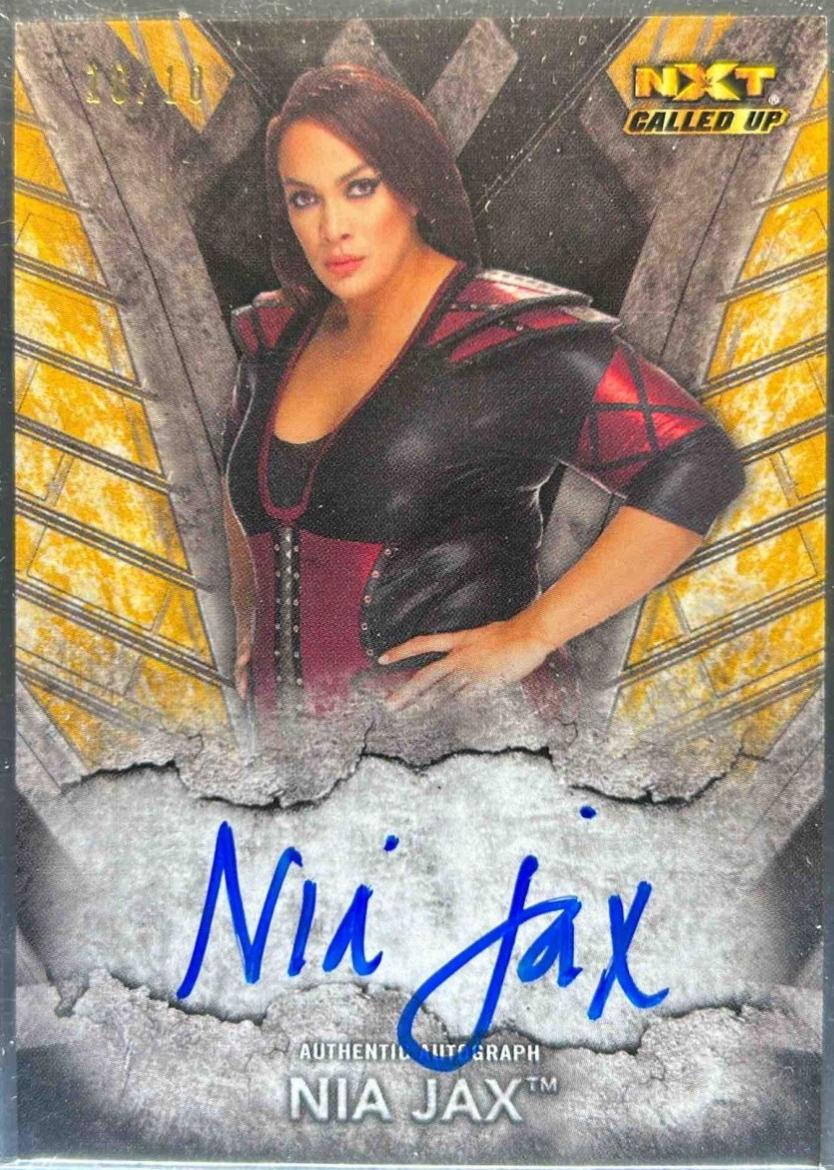 Nia Jax [Gold]