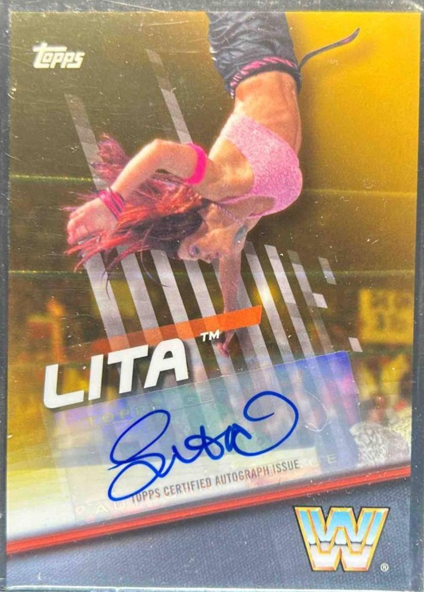Lita [Gold Autograph] #6