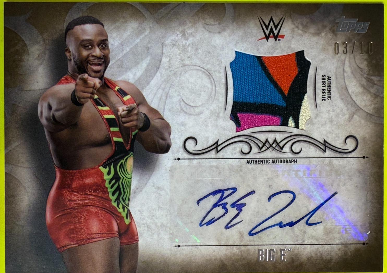 Big E [Gold Autograph] #UAR-BE