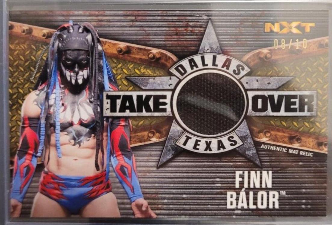 Finn Balor [Gold] #17