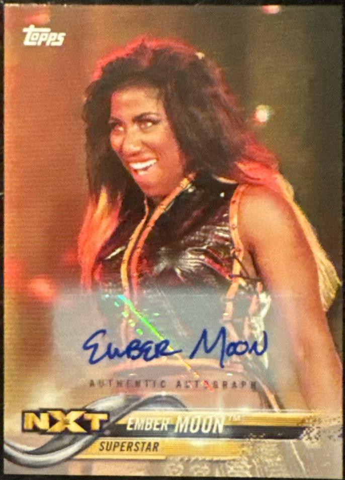 Ember Moon [Autograph] #32