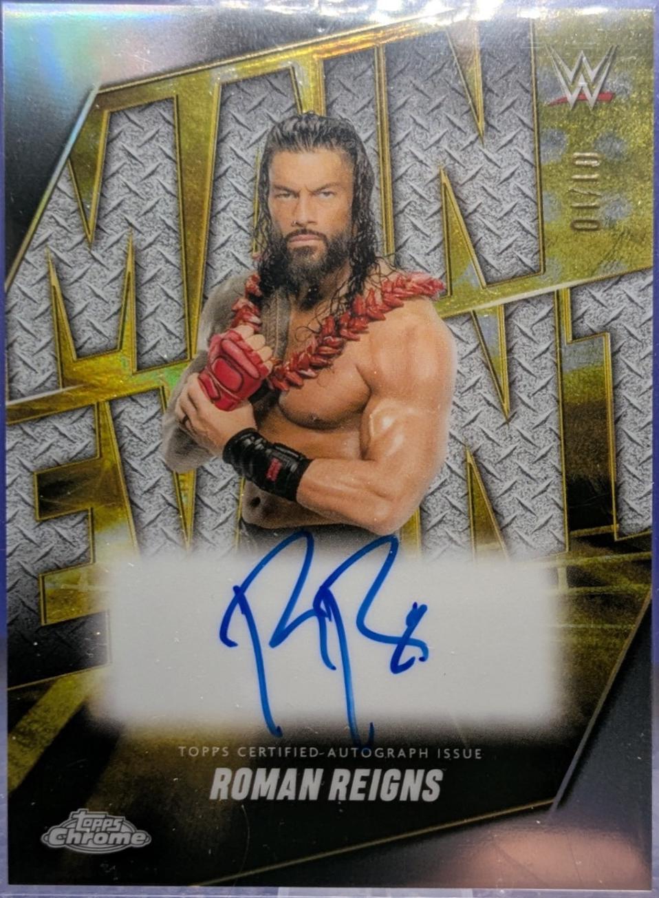 Roman Reigns [Black Refractor] #MEA-RMR